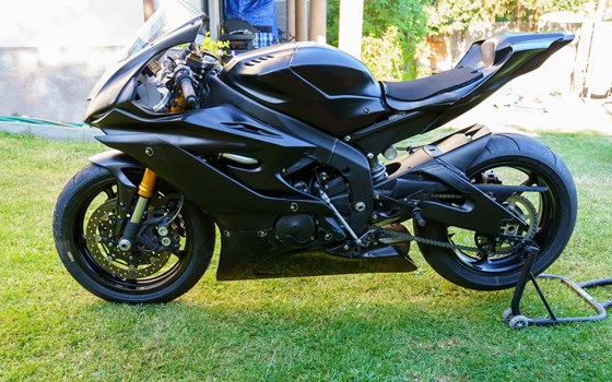 Gebrauchtmotorrad Yamaha R6 RACE - Bild 7 Gebrauchtmotorrad Yamaha R6 RACE - Bild 7