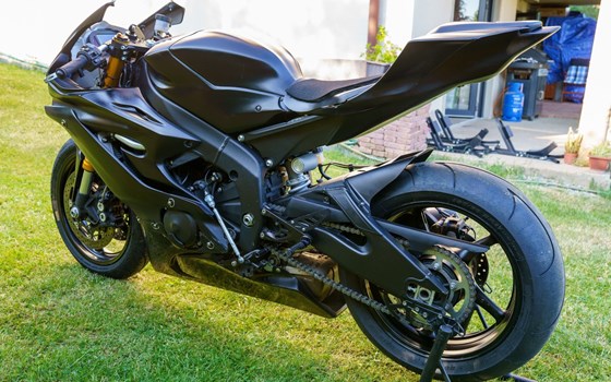 Gebrauchtmotorrad Yamaha R6 RACE - Bild 8 Gebrauchtmotorrad Yamaha R6 RACE - Bild 8