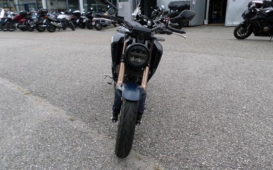 Gebrauchtmotorrad Honda CB125R - Bild 8 Gebrauchtmotorrad Honda CB125R - Bild 8