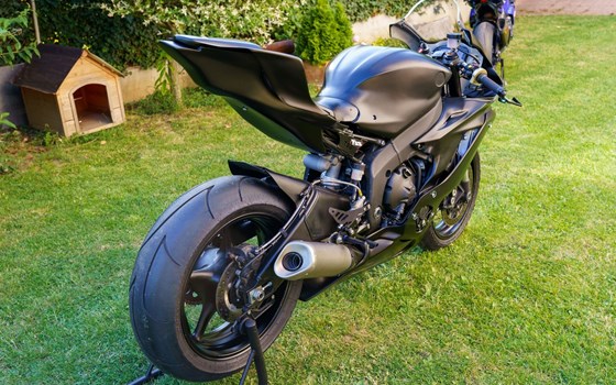 Gebrauchtmotorrad Yamaha R6 RACE - Bild 10 Gebrauchtmotorrad Yamaha R6 RACE - Bild 10