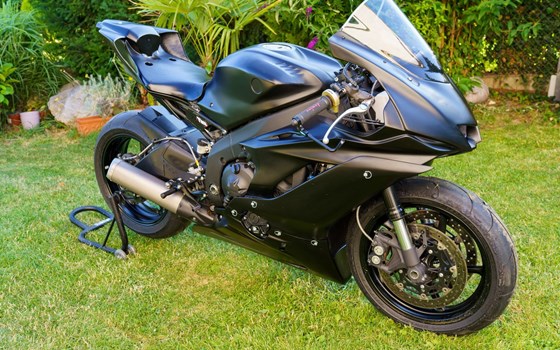 Gebrauchtmotorrad Yamaha R6 RACE - Bild 2 Gebrauchtmotorrad Yamaha R6 RACE - Bild 2