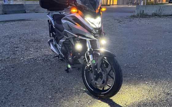 Gebrauchtmotorrad Honda NC750X - Bild 4 Gebrauchtmotorrad Honda NC750X - Bild 4