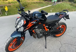 Gebrauchte KTM 890 Duke R Gebrauchte KTM 890 Duke R