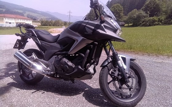 Gebrauchtmotorrad Honda NC750X - Bild 2 Gebrauchtmotorrad Honda NC750X - Bild 2