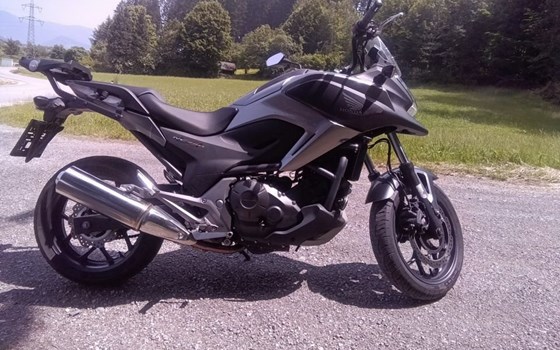 Gebrauchtmotorrad Honda NC750X - Bild 3 Gebrauchtmotorrad Honda NC750X - Bild 3