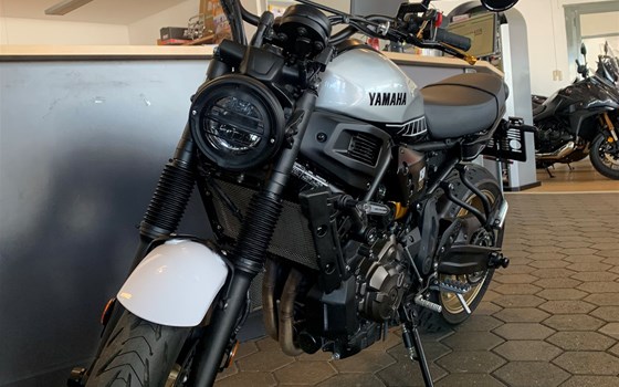 Gebrauchtmotorrad Yamaha XSR700 Legacy - Bild 1 Gebrauchtmotorrad Yamaha XSR700 Legacy - Bild 1