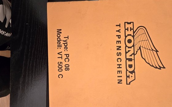 Gebrauchtmotorrad Honda VT 500 C - Bild 2