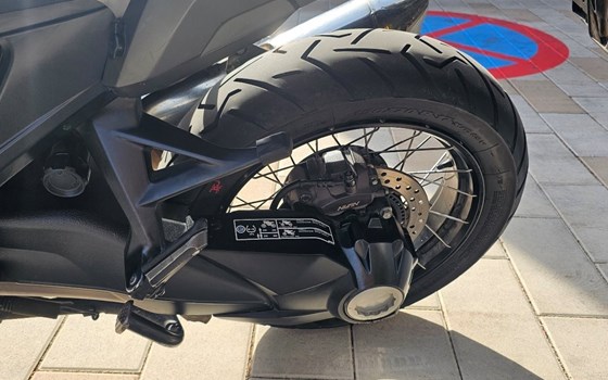 Gebrauchtmotorrad Honda VFR1200X Crosstourer - Bild 8 Gebrauchtmotorrad Honda VFR1200X Crosstourer - Bild 8