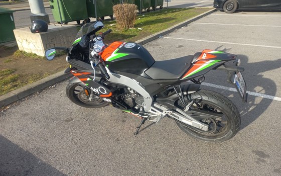 Gebrauchtmotorrad Aprilia RS 125 - Bild 3 Gebrauchtmotorrad Aprilia RS 125 - Bild 3