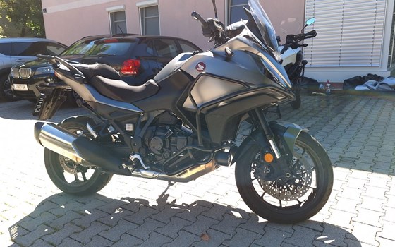 Gebrauchtmotorrad Honda NT1100 DCT - Bild 5 Gebrauchtmotorrad Honda NT1100 DCT - Bild 5