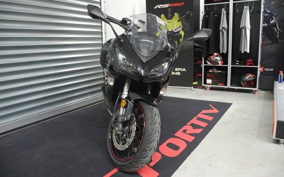 Gebrauchtmotorrad Kawasaki Z1000SX - Bild 3