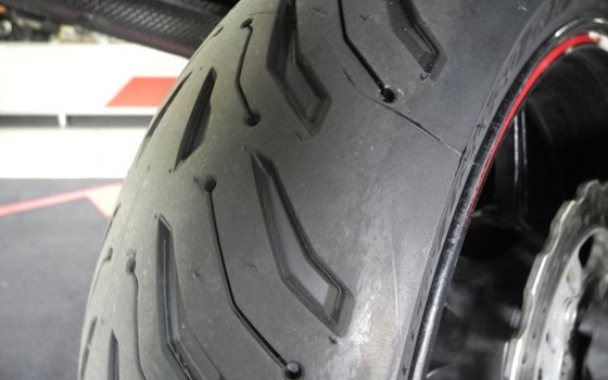 Gebrauchtmotorrad Kawasaki Z1000SX - Bild 9