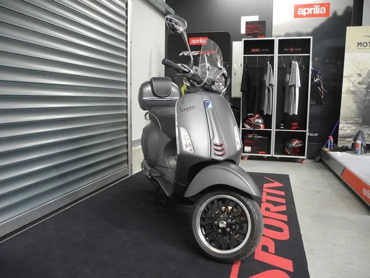 Offer Vespa 150 Sprint Bild 4: Offer Vespa 150 Sprint