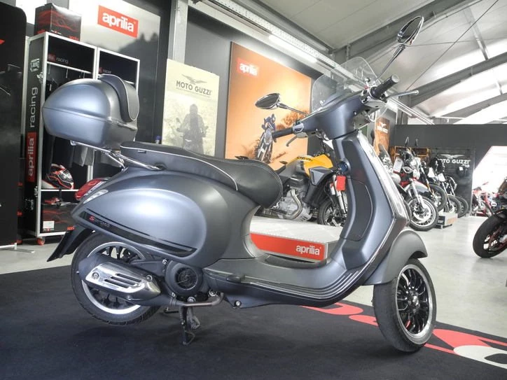 Offer Vespa 150 Sprint Bild 6: Offer Vespa 150 Sprint