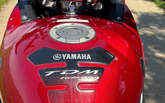 Gebrauchtmotorrad Yamaha TDM 900 - Bild 2 Gebrauchtmotorrad Yamaha TDM 900 - Bild 2