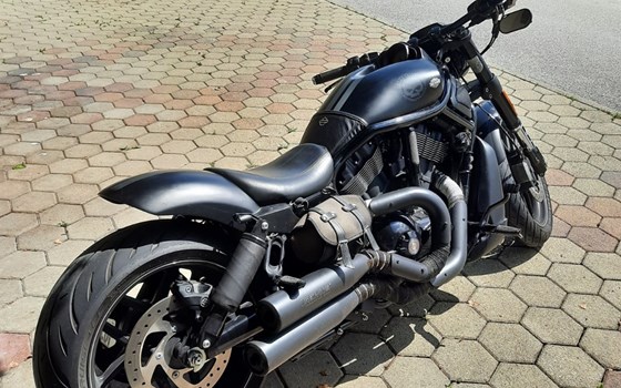 Gebrauchtmotorrad Harley-Davidson V-Rod Night Rod VRSCD - Bild 5 Gebrauchtmotorrad Harley-Davidson V-Rod Night Rod VRSCD - Bild 5