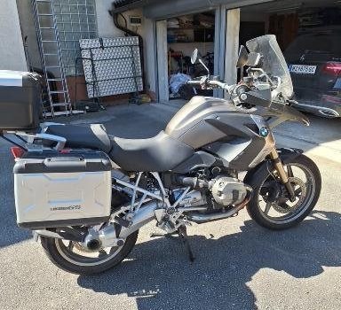 Gebrauchtmotorrad BMW R 1200 RS - Bild 1 Gebrauchtmotorrad BMW R 1200 RS - Bild 1