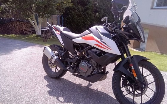 Gebrauchtmotorrad KTM 390 Adventure - Bild 2 Gebrauchtmotorrad KTM 390 Adventure - Bild 2