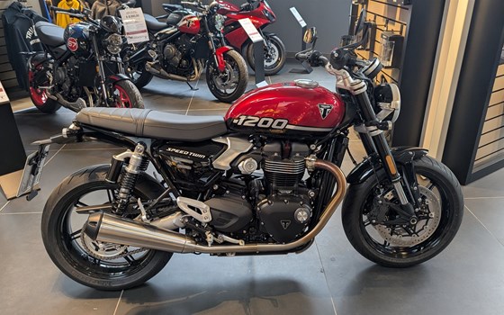 Gebrauchtmotorrad Triumph Speed Twin 1200 - Bild 1