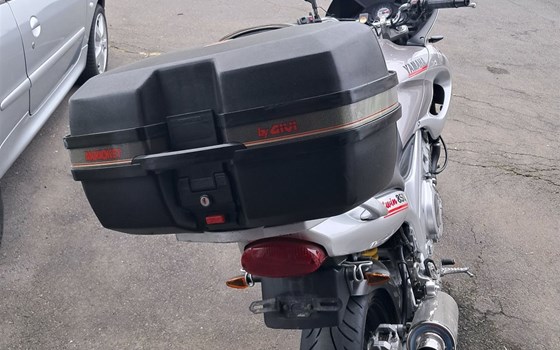 Gebrauchtmotorrad Yamaha TDM 850 - Bild 3 Gebrauchtmotorrad Yamaha TDM 850 - Bild 3