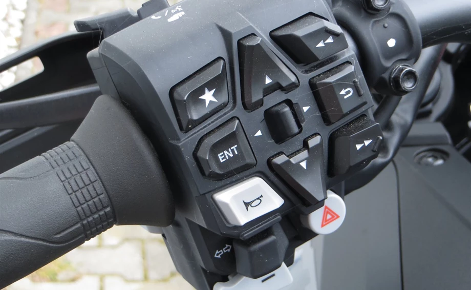 Angebot Honda CRF1100L Africa Twin DCT Bild 6: Angebot Honda CRF1100L Africa Twin DCT