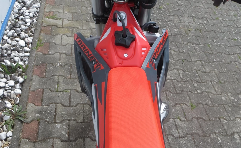 Angebot Beta Xtrainer 300 Bild 3: Angebot Beta Xtrainer 300