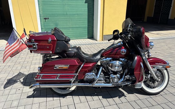 Gebrauchtmotorrad Harley-Davidson Electra Glide Ultra Classic FLHTCU - Bild 1 Gebrauchtmotorrad Harley-Davidson Electra Glide Ultra Classic FLHTCU - Bild 1