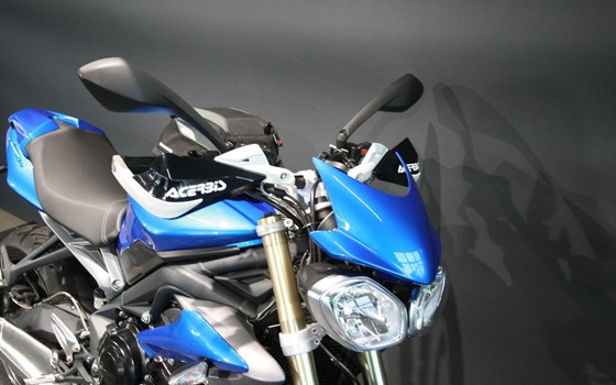 Gebrauchtmotorrad Triumph Street Triple - Bild 3