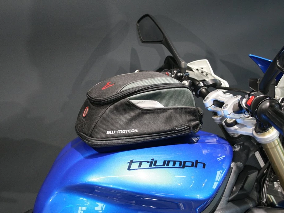 Angebot Triumph Street Triple Bild 4: Angebot Triumph Street Triple