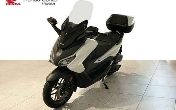 Gebrauchtmotorrad Honda Forza 125 - Bild 1