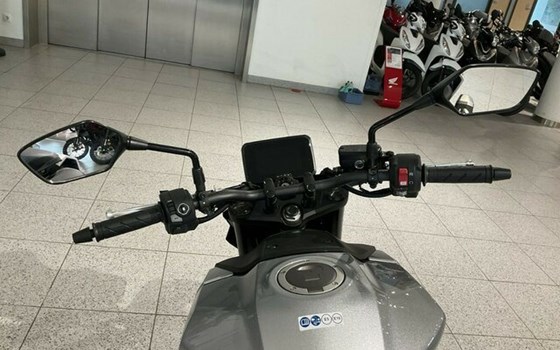 Neufahrzeug Honda CB750 Hornet - Bild 5