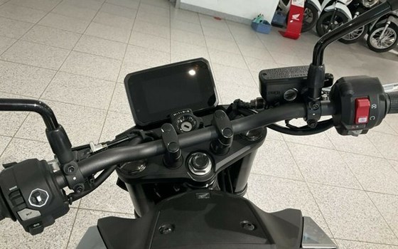 Neufahrzeug Honda CB750 Hornet - Bild 6