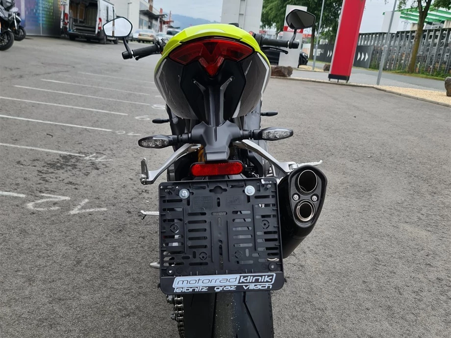Angebot Triumph Speed Triple 1200 RX Bild 6: Angebot Triumph Speed Triple 1200 RX