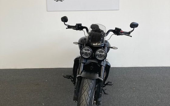 Gebrauchtmotorrad Triumph Rocket 3 Storm GT - Bild 6 Gebrauchtmotorrad Triumph Rocket 3 Storm GT - Bild 6