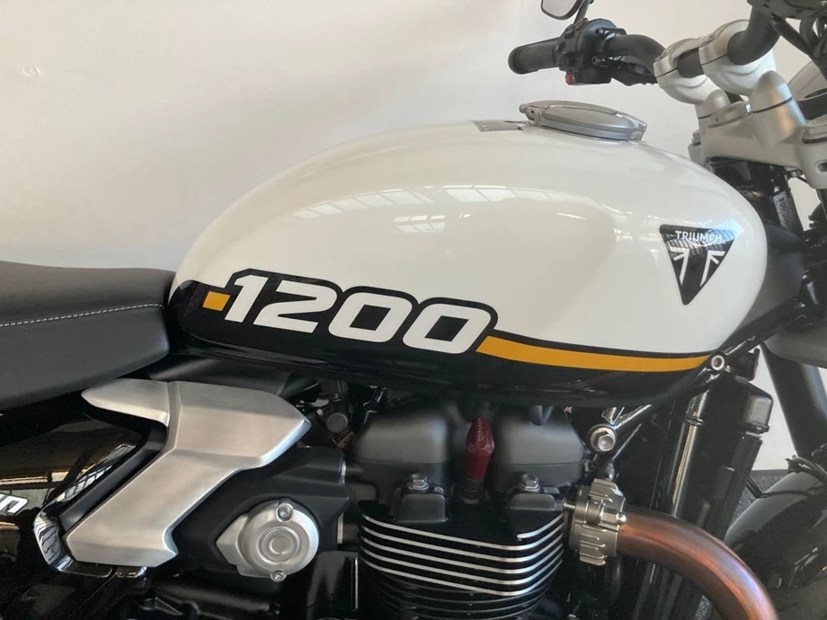 Angebot Triumph Speed Twin 1200 Bild 10: Angebot Triumph Speed Twin 1200