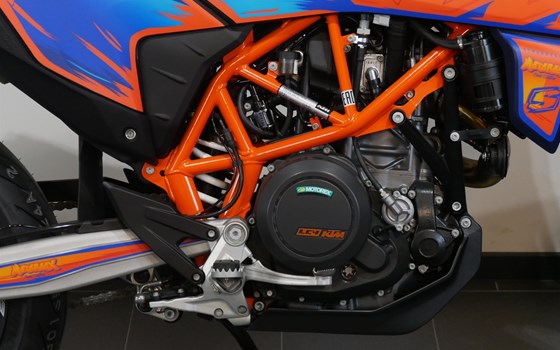 Neufahrzeug KTM 690 SMC R - Bild 10