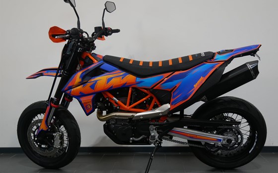 Neufahrzeug KTM 690 SMC R - Bild 3