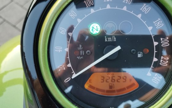 Gebrauchtmotorrad Kawasaki VN 2000 - Bild 7