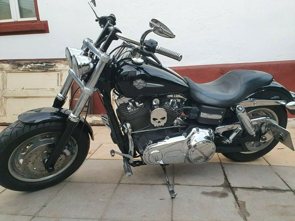 Gebrauchtmotorrad Harley-Davidson Dyna Fat Bob FXDF