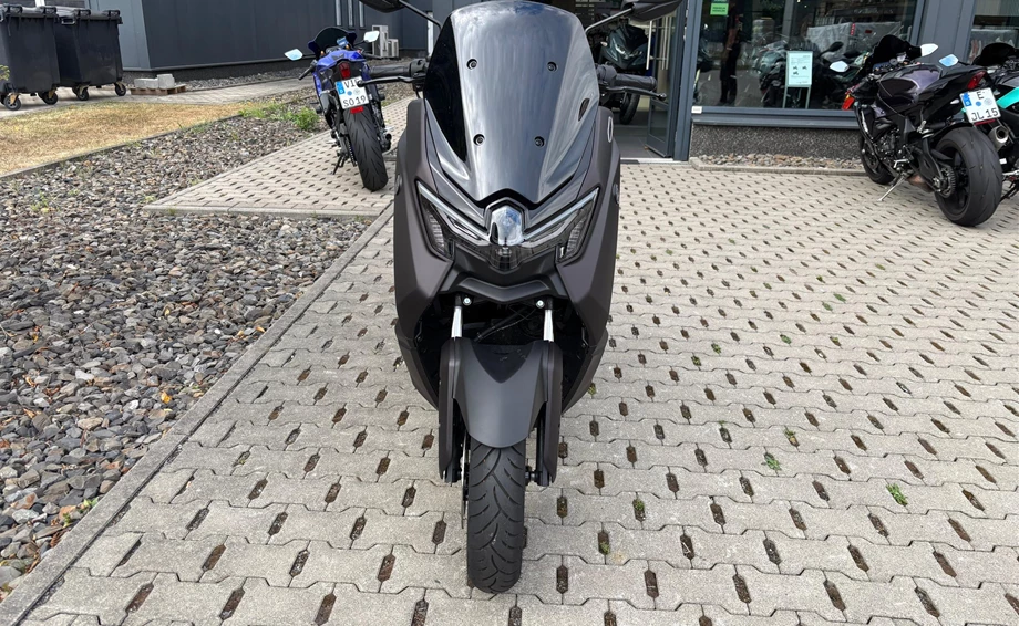 Angebot Yamaha NMAX 125 Tech MAX Bild 3: Angebot Yamaha NMAX 125 Tech MAX