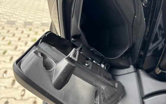 Gebrauchtmotorrad Yamaha XMAX 125 - Bild 10