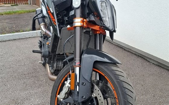 Gebrauchtmotorrad KTM 790 Duke - Bild 2