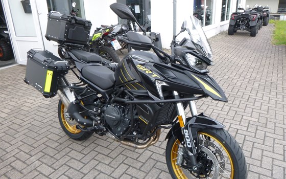 Neufahrzeug QJ Motor SRT 900 SX - Bild 11