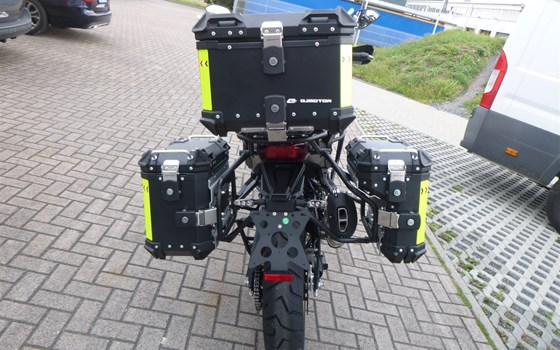 Neufahrzeug QJ Motor SRT 900 SX - Bild 8