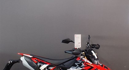 Neumotorrad Ducati Hypermotard 698 Mono RVE
