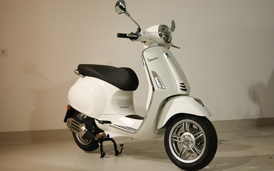 Neufahrzeug Vespa GTS 310 - Bild 10 Neufahrzeug Vespa GTS 310 - Bild 10
