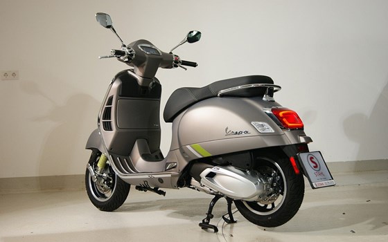 Neufahrzeug Vespa GTS 310 - Bild 2 Neufahrzeug Vespa GTS 310 - Bild 2