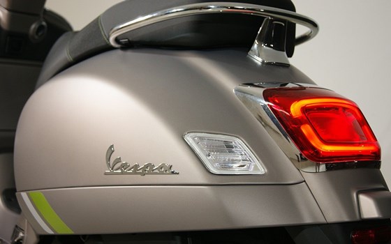 Neufahrzeug Vespa GTS 310 - Bild 3