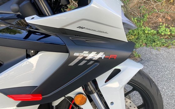 Neufahrzeug CFMOTO 675SR-R - Bild 12 Neufahrzeug CFMOTO 675SR-R - Bild 12