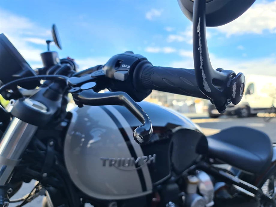 Angebot Triumph Bonneville Bobber Bild 9: Angebot Triumph Bonneville Bobber